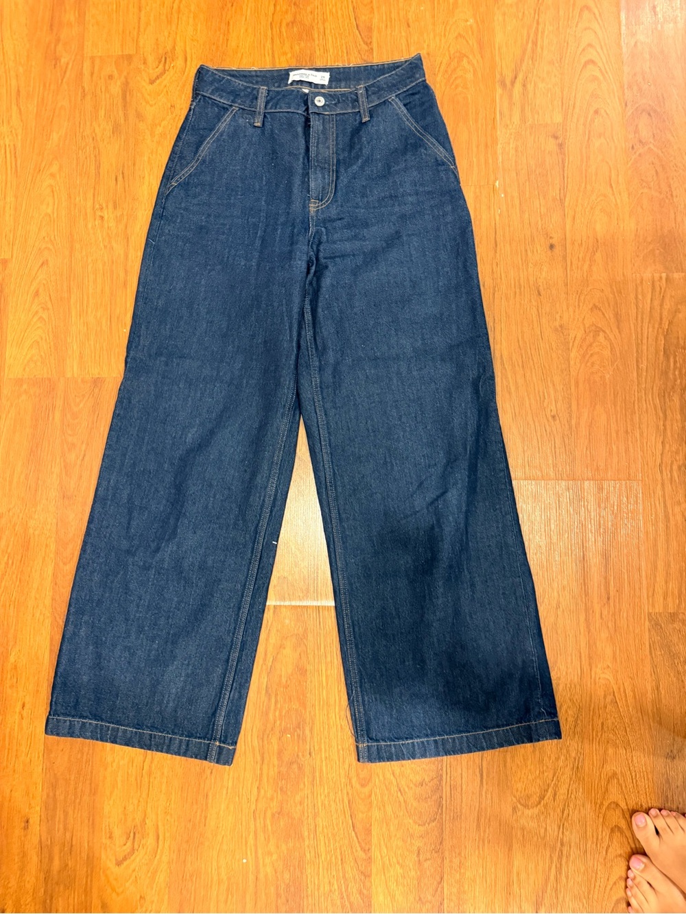 Abercrombie & Fitch Dark Blue Wide-Leg Women's Jeans